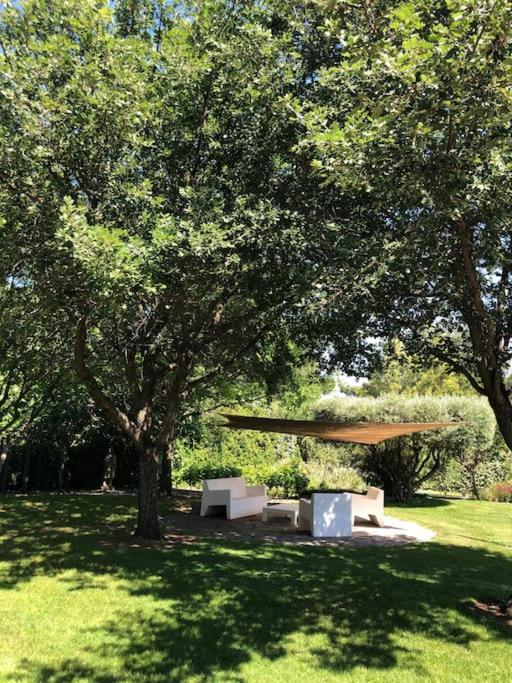 Bastide Languedocienne De Standing - Pezenas Le Clos De L'Amandier Exterior foto